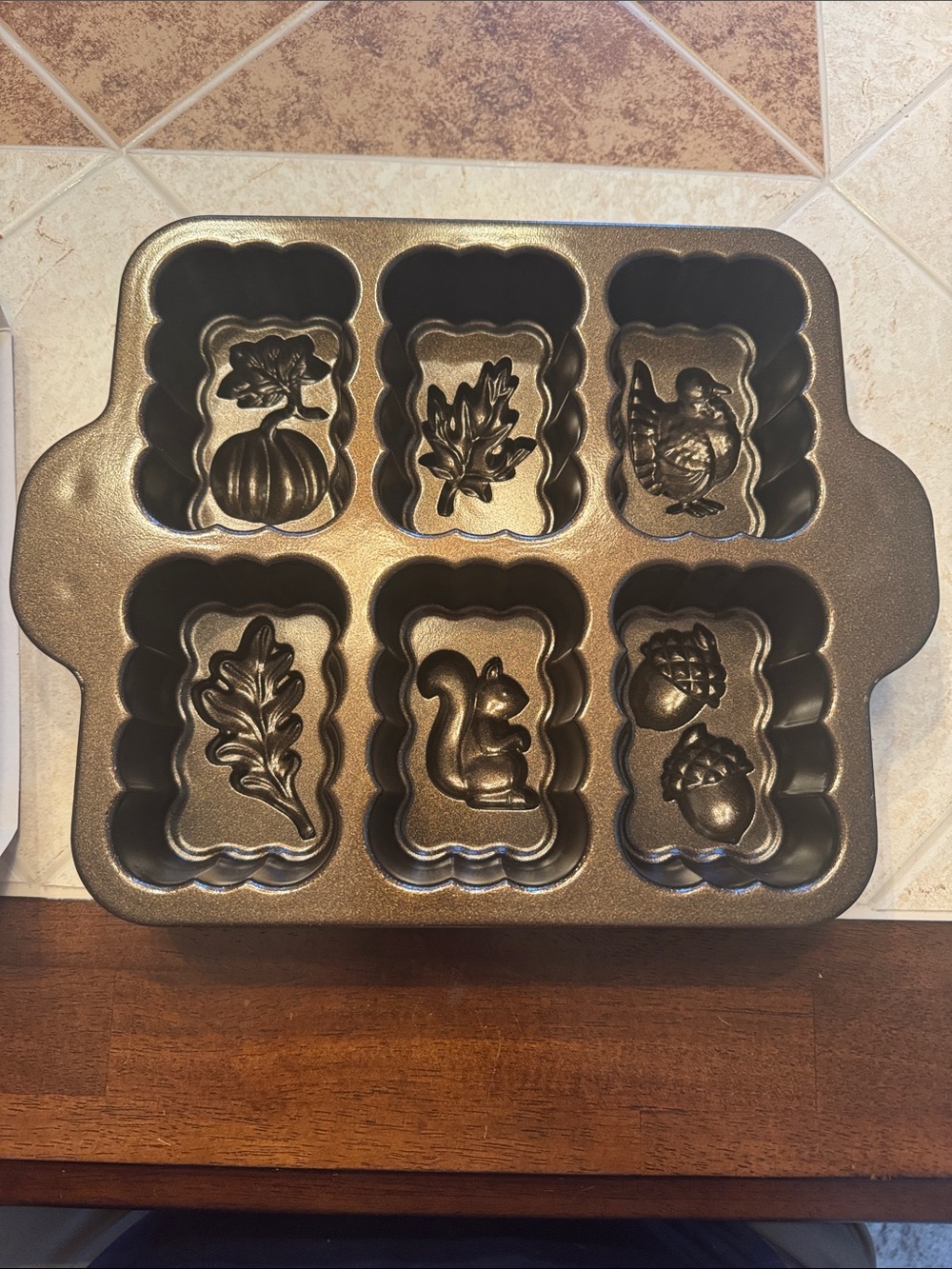 Fall Harvest Mini Loaf Pan - Picture 2 of 9